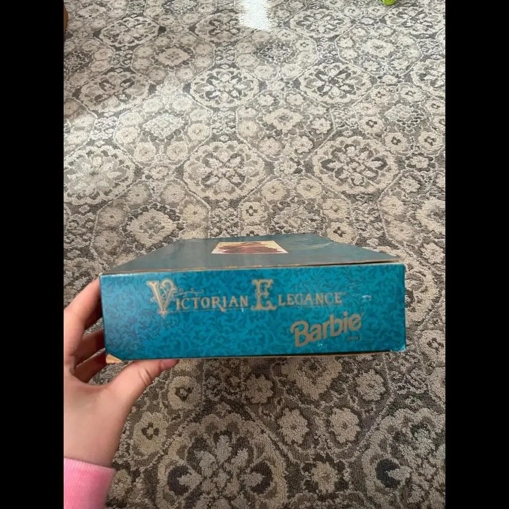 Vintage 1994‎ Victorian Elegance Barbie Doll  Special Edi